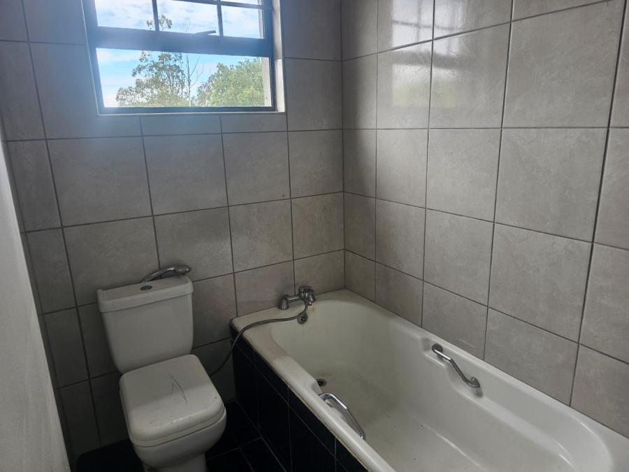 3 Bedroom Property for Sale in Lennox Estate Eastern Cape
